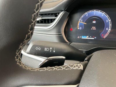 2025 Jeep Grand Cherokee Laredo 4x2
