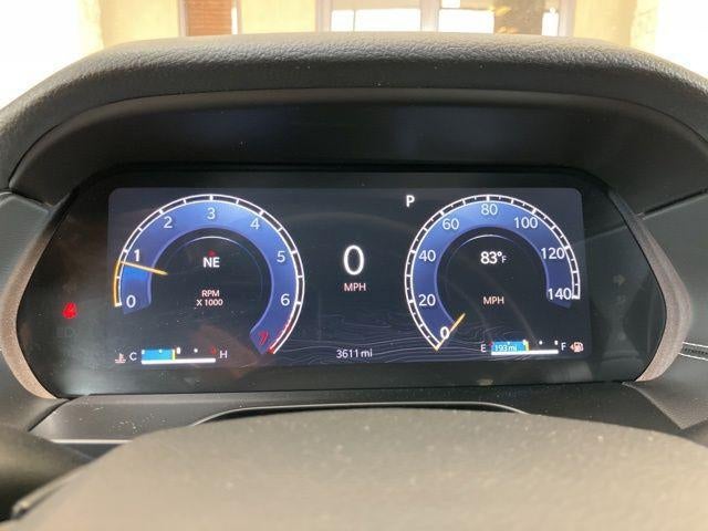 2025 Jeep Grand Cherokee Laredo 4x2