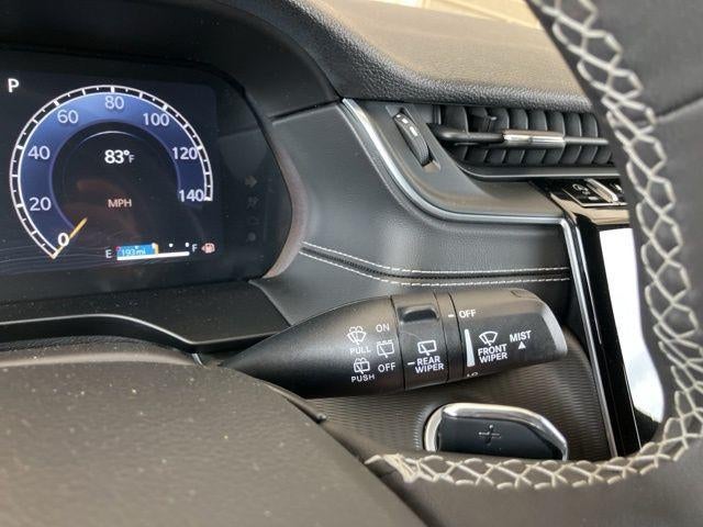 2025 Jeep Grand Cherokee Laredo 4x2