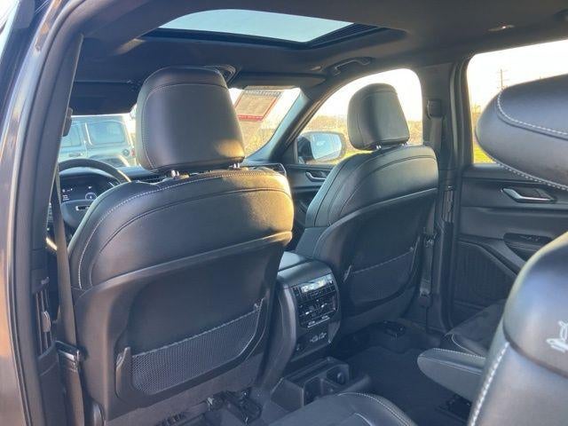 2024 Jeep Grand Cherokee L Altitude X 4x2