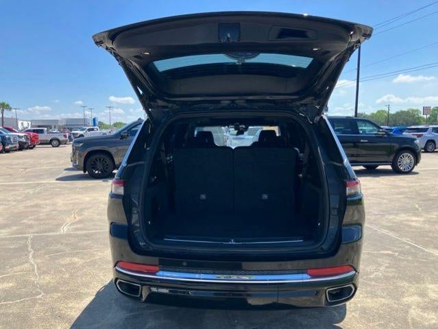 2023 Jeep Grand Cherokee L Overland 4x4