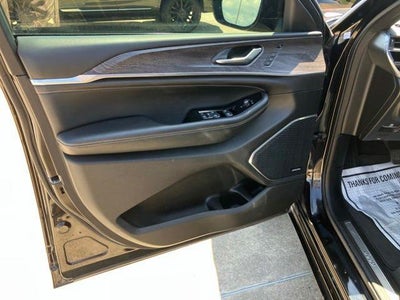 2023 Jeep Grand Cherokee L Overland 4x4