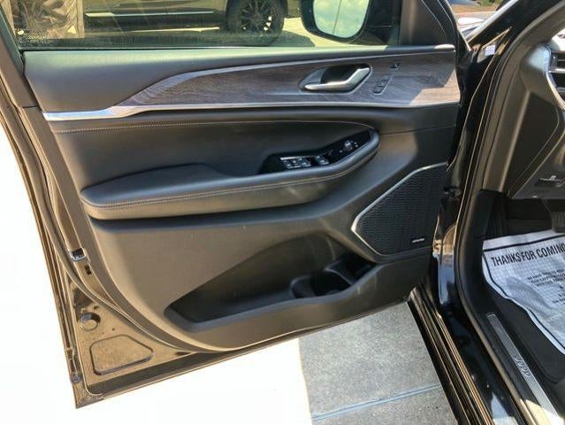 2023 Jeep Grand Cherokee L Overland 4x4