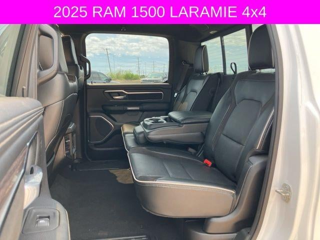 2025 RAM 1500 Laramie 4x4 Crew Cab 5'7" Box