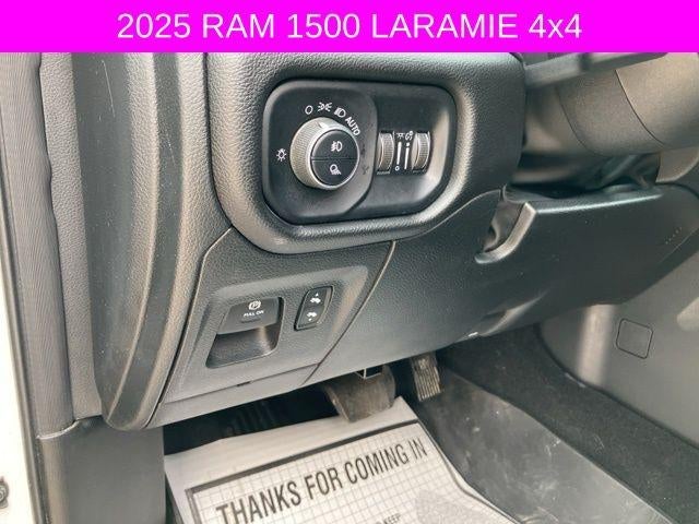 2025 RAM 1500 Laramie 4x4 Crew Cab 5'7" Box
