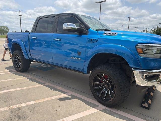 2022 RAM 1500 Laramie 4x4 Crew Cab 5'7" Box