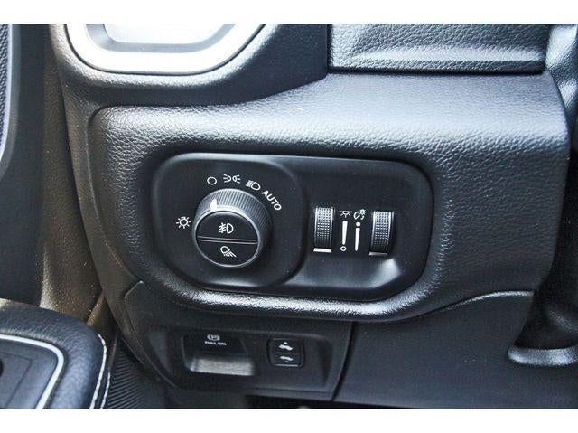 2022 RAM 1500 Laramie 4x4 Crew Cab 5'7" Box