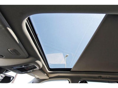 2022 RAM 1500 Laramie 4x4 Crew Cab 5'7" Box