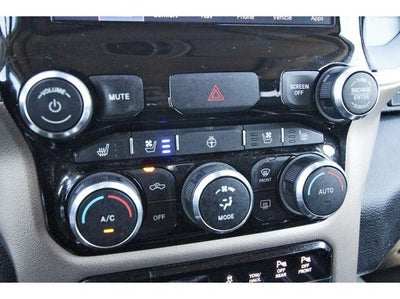 2022 RAM 1500 Laramie 4x4 Crew Cab 5'7" Box