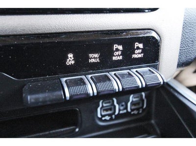 2022 RAM 1500 Laramie 4x4 Crew Cab 5'7" Box