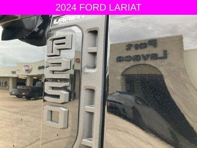 2024 Ford Super Duty F-250 SRW LARIAT 4WD Crew Cab 6.75' Box