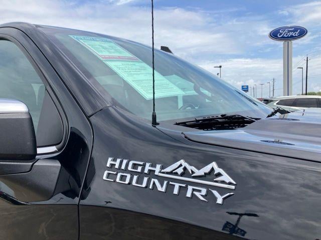 2023 Chevrolet Silverado 1500 Crew Cab Short Box 4-Wheel Drive High Country