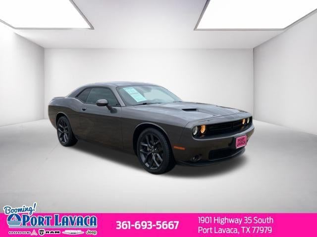 2021 Dodge Challenger SXT RWD