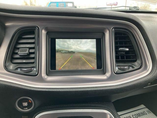 2021 Dodge Challenger SXT RWD