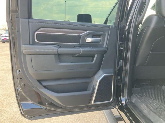 2025 RAM 2500 Laramie 4x4 Mega Cab 6'4" Box