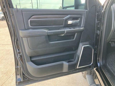 2025 RAM 2500 Laramie 4x4 Mega Cab 6'4" Box