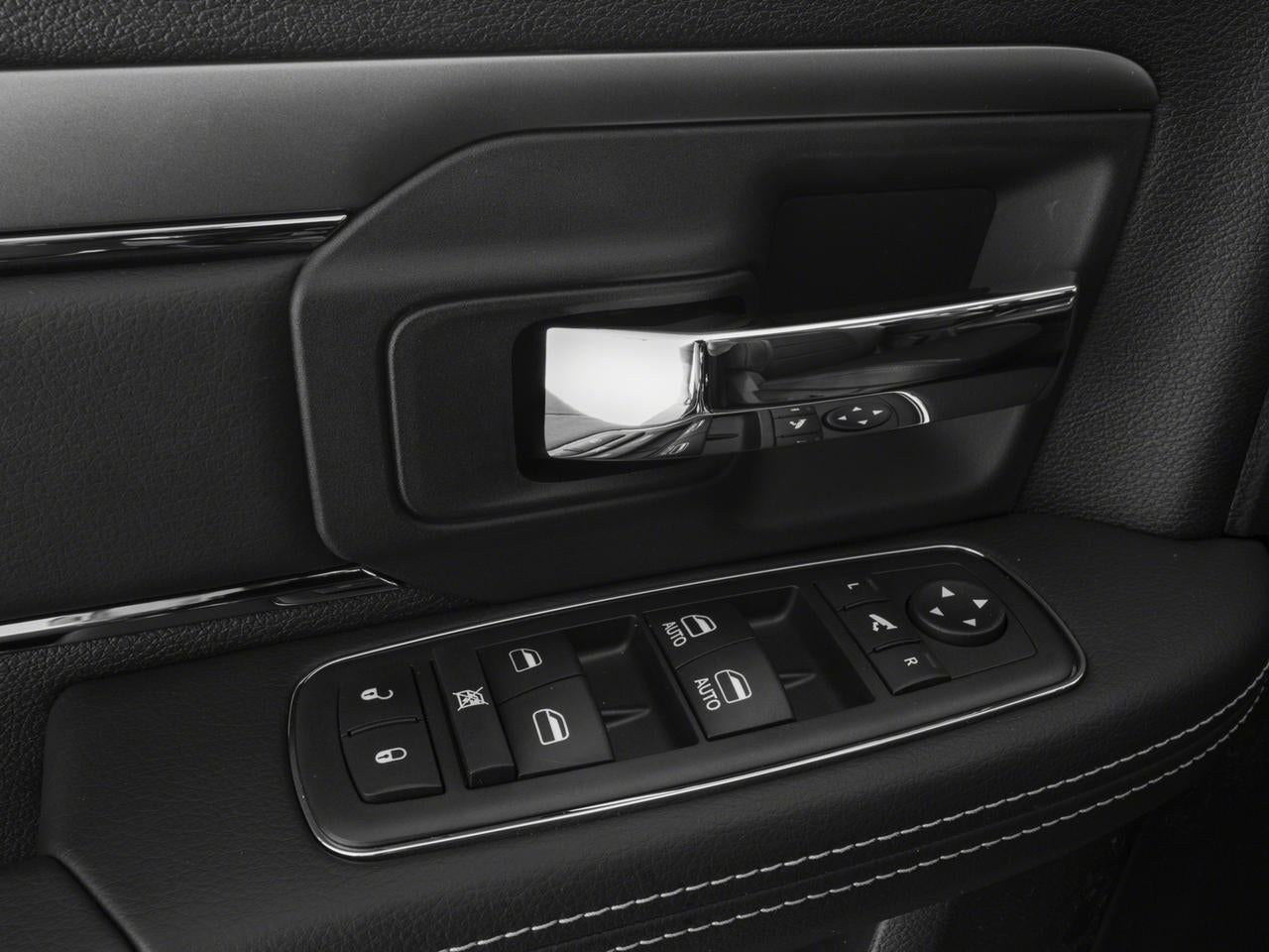 2016 RAM 1500 2WD Crew Cab 5.7 Ft Box Express