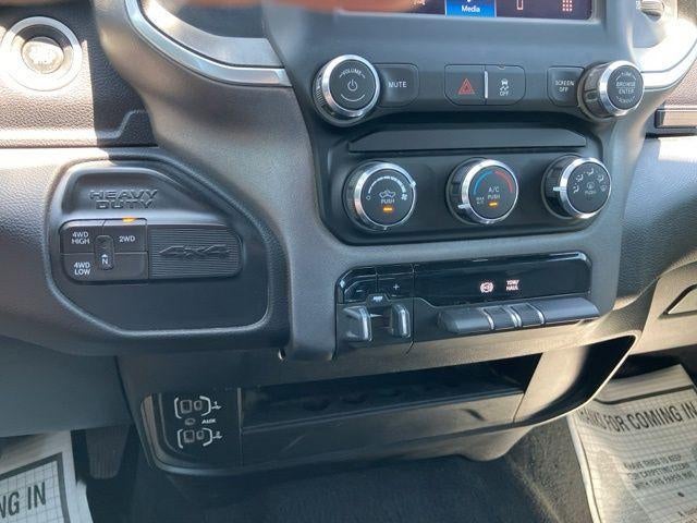 2023 RAM 2500 Big Horn 4x4 Crew Cab 6'4" Box