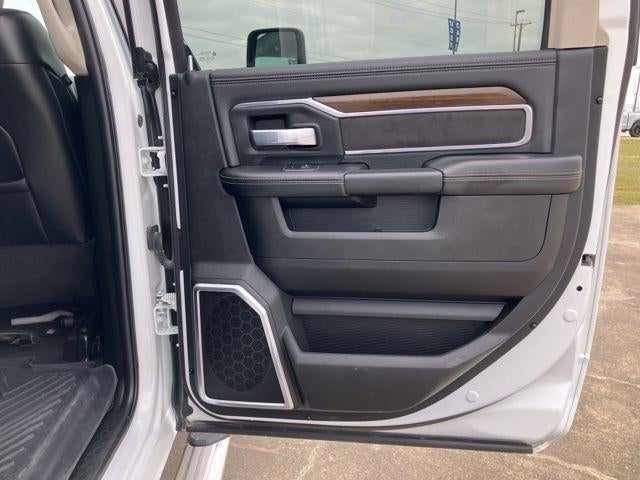 2023 RAM 2500 Laramie 4x4 Crew Cab 6'4" Box