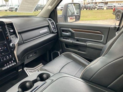2023 RAM 2500 Laramie 4x4 Crew Cab 6'4" Box