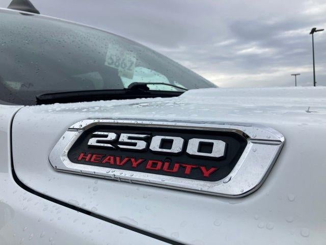 2024 RAM 2500 Tradesman 4x4 Crew Cab 8' Box