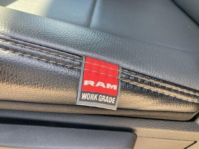 2024 RAM 2500 Tradesman 4x4 Crew Cab 8' Box