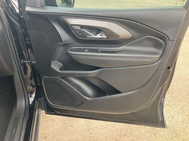 2023 GMC Terrain FWD 4dr SLE