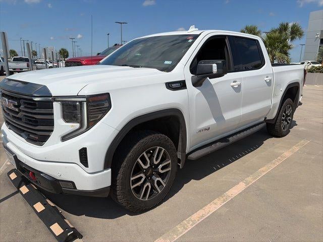 2023 GMC Sierra 1500 Crew Cab Short Box 4-Wheel Drive AT4