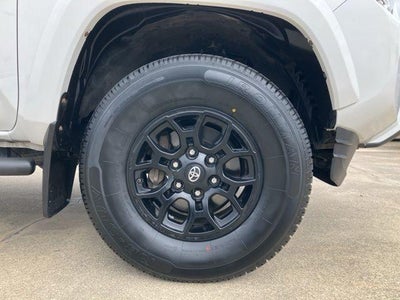 2021 Toyota Tacoma 2WD 2WD SR5 Double Cab 5' Bed V6 AT (GS)