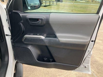 2021 Toyota Tacoma 2WD 2WD SR5 Double Cab 5' Bed V6 AT (GS)