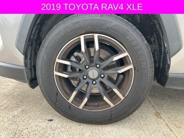 2019 Toyota RAV4 XLE AWD (Natl)