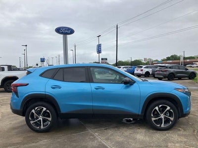 2025 Chevrolet Trax FWD 4dr 1RS