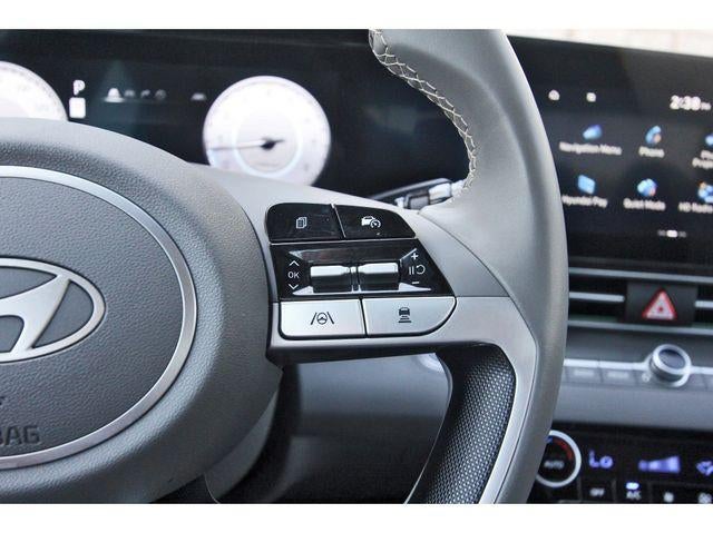 2025 Hyundai ELANTRA SEL Convenience IVT