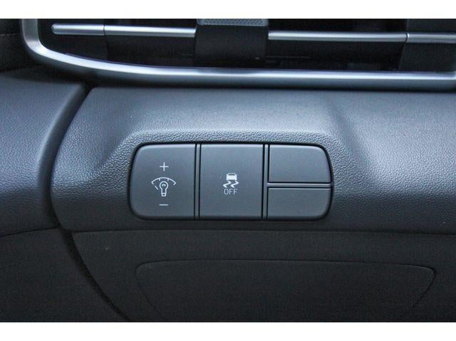 2025 Hyundai ELANTRA SEL Convenience IVT
