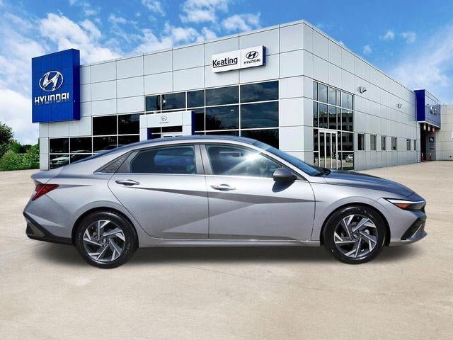 2025 Hyundai ELANTRA SEL Convenience IVT