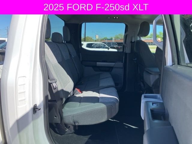 2025 Ford Super Duty F-250 SRW XL