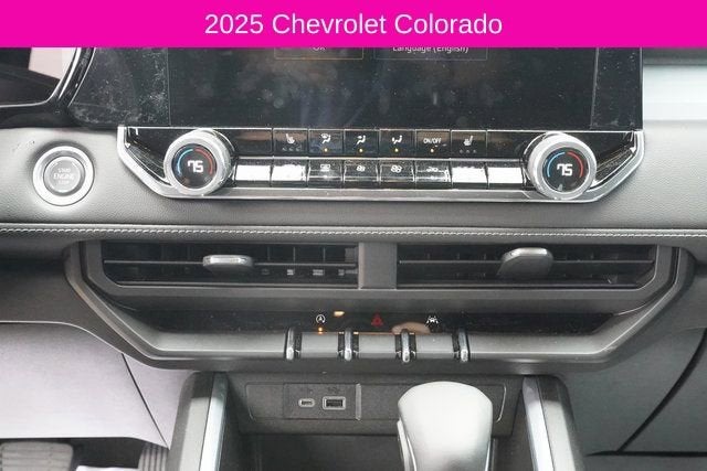 2025 Chevrolet Colorado WT/LT