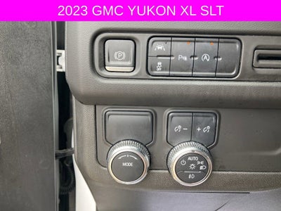 2023 GMC Yukon XL SLT