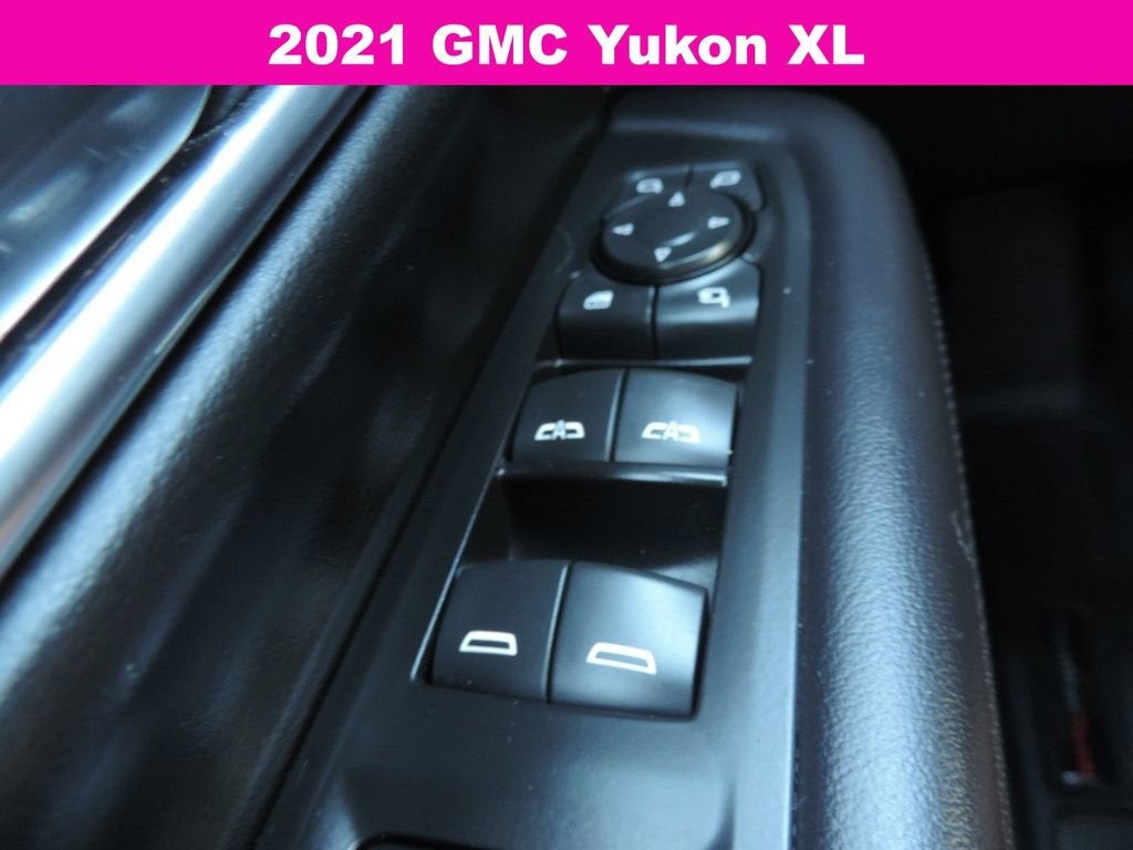 2021 GMC Yukon XL AT4