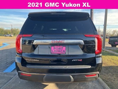 2021 GMC Yukon XL AT4