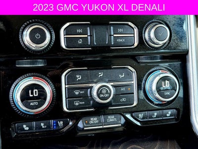 2023 GMC Yukon XL Denali