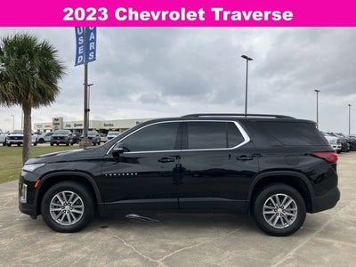 2023 Chevrolet Traverse LT Leather