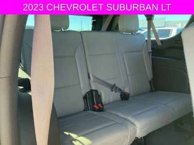 2023 Chevrolet Suburban LT