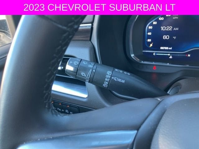 2023 Chevrolet Suburban LT
