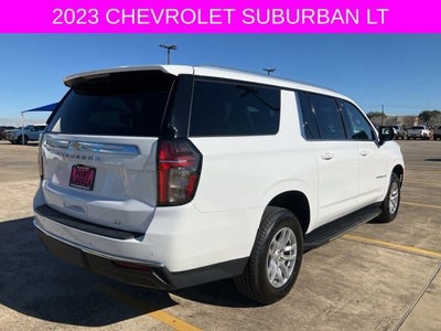 2023 Chevrolet Suburban LT