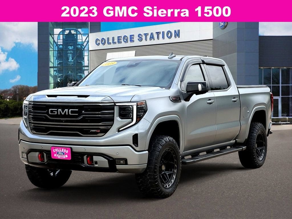 2023 GMC Sierra 1500 AT4