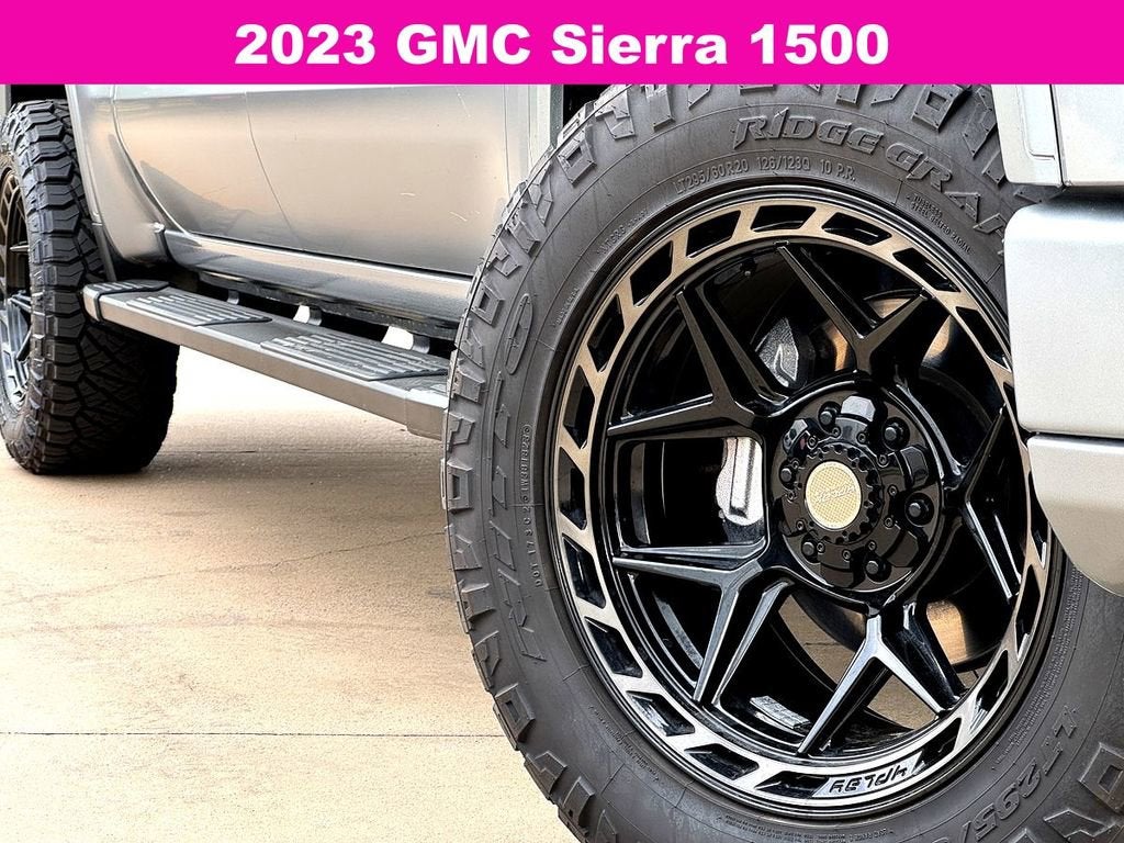 2023 GMC Sierra 1500 AT4