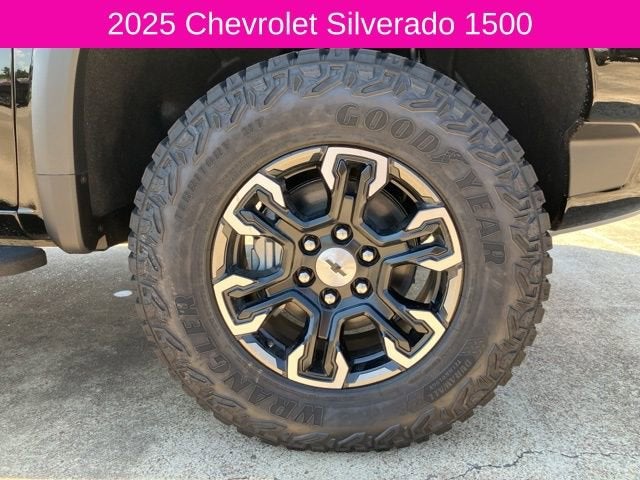 2025 Chevrolet Silverado 1500 ZR2