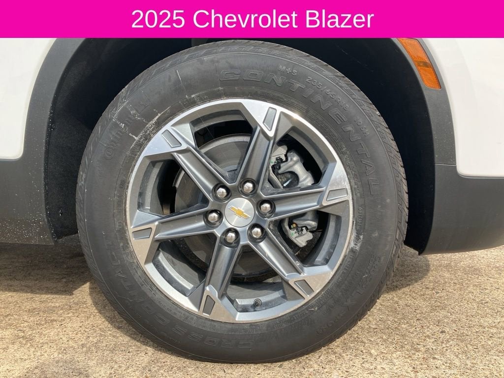 2025 Chevrolet Blazer 2LT