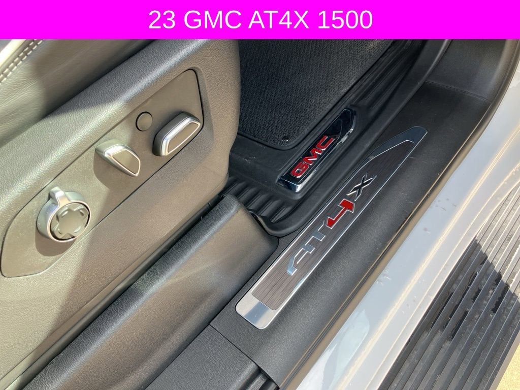 2023 GMC Sierra 1500 AT4X